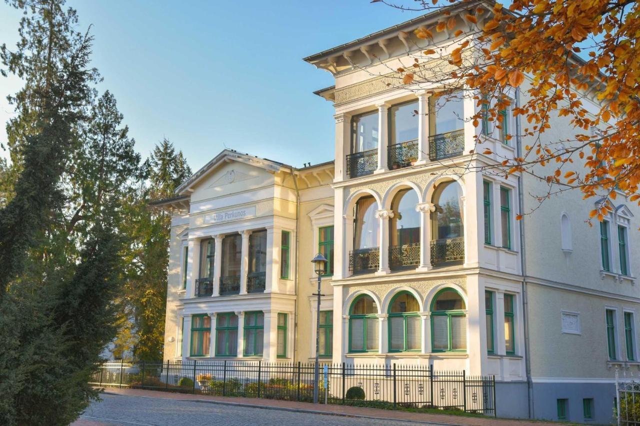 Villa Perkunos Wohnung 1 ゼーバート・ヘリングスドルフ エクステリア 写真